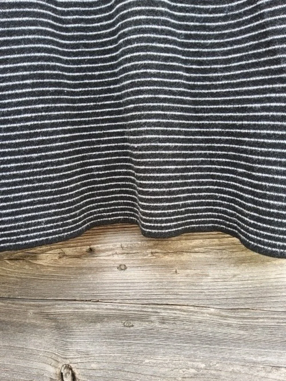 LOFT Black and White Striped Sweater Size XL - Picture 4 of 9